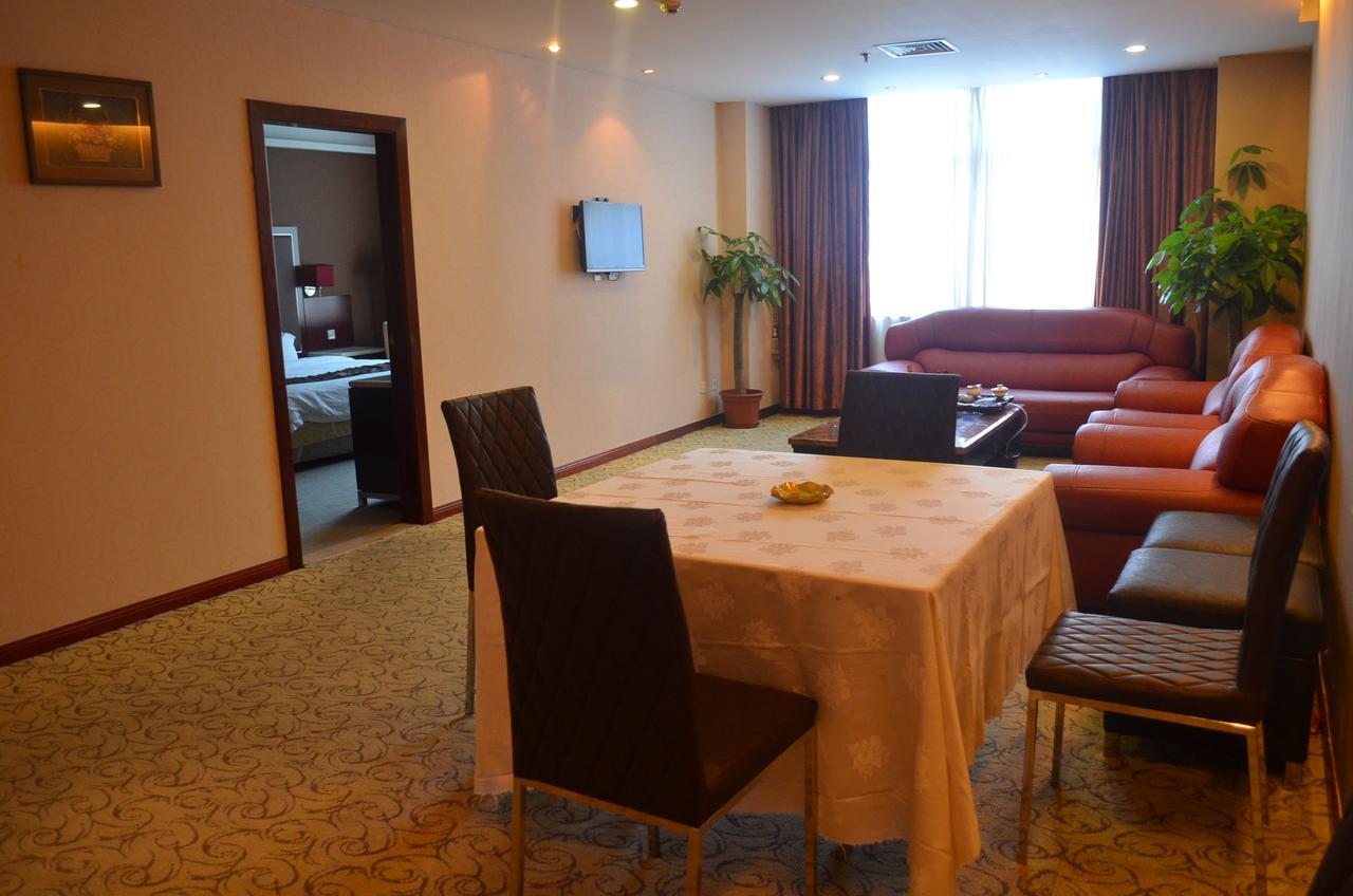 Tianhao Hotel Guangzhou Exterior foto